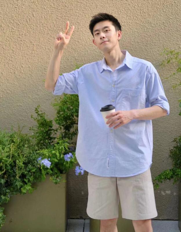 清爽干净男生夏日风